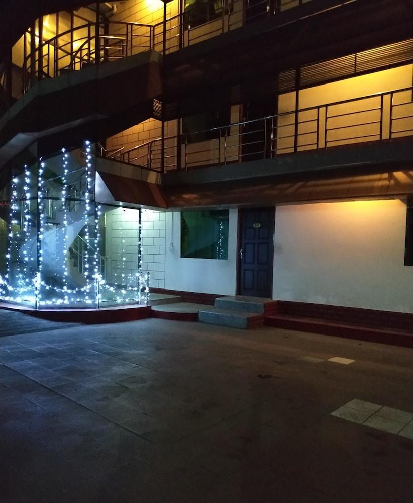 Airport Inn Gyogon Zewnętrze zdjęcie