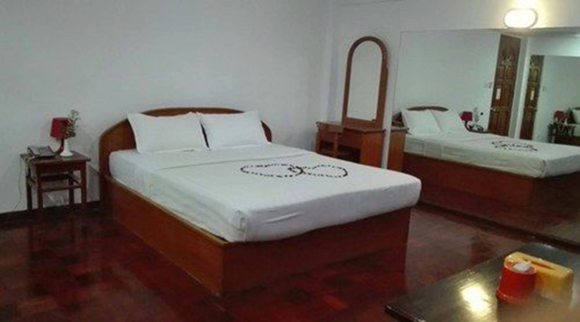 Airport Inn Gyogon Zewnętrze zdjęcie